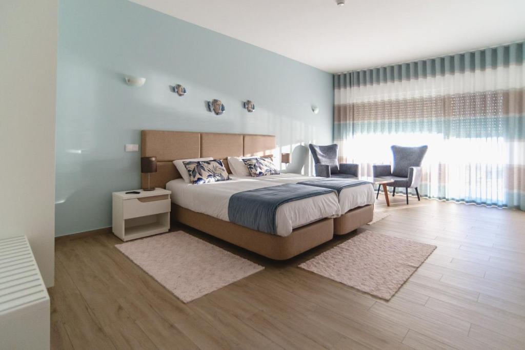 Suite bedroom S5 view 2